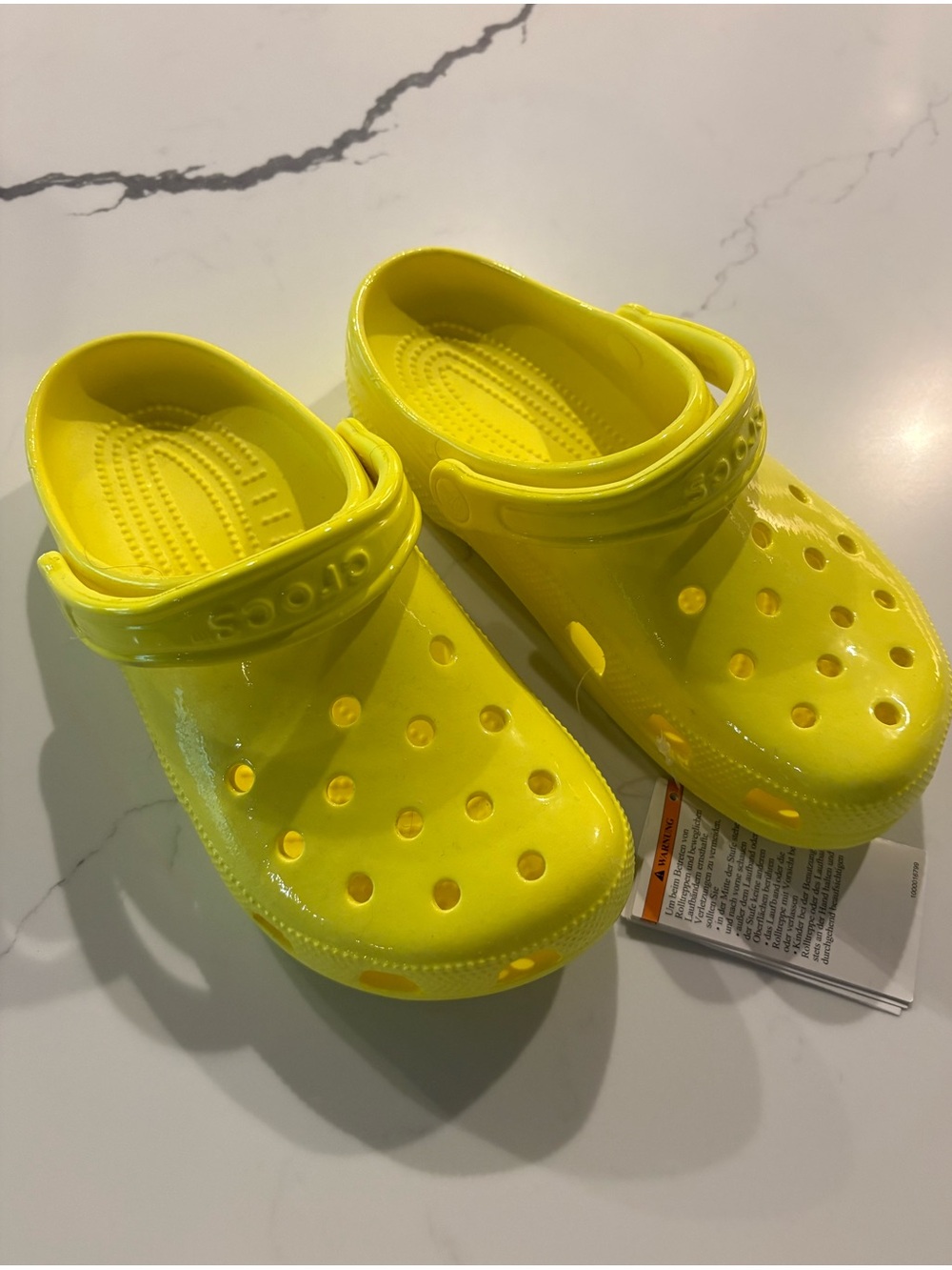 NWT Neon Yellow Crocs Clogs, W8, M5 Unisex - Picture 5 of 10